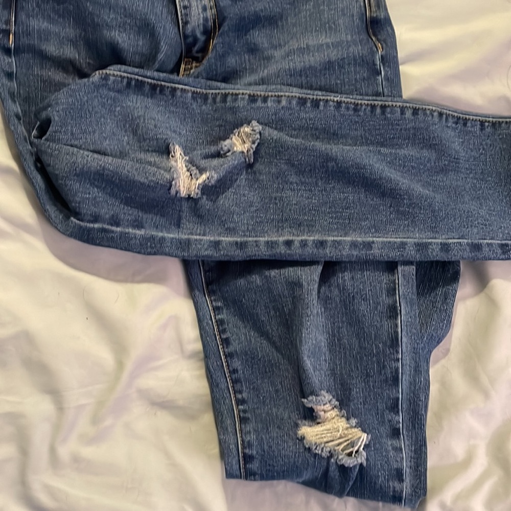 Straight leg jeans - Picture 2 of 4